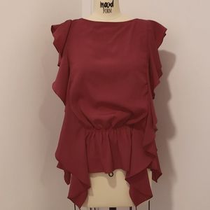 ROMEO & JULIET COUTURE ruffled sleeveless blouse